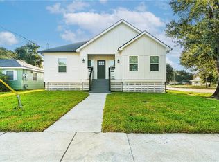 642 Huntlee Dr, New Orleans, LA 70131