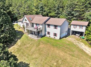 38 Pine Rdg, New Castle, VA 24127