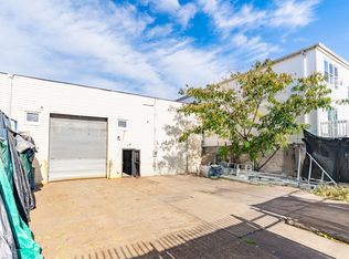 98 Delancy St, Newark, NJ 07105