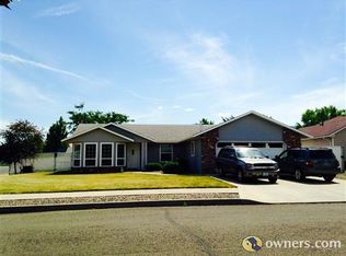 2308 E O Ct, La Grande, OR 97850