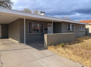 1855 Chilton Dr, Las Cruces, NM 88001