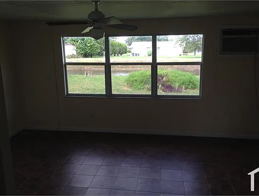 1446 Alwynne Dr — Photo 9
