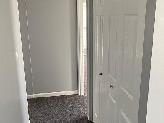 4th image of 1326 Hibbard Dr #B