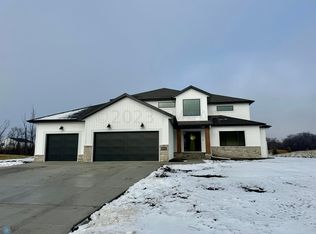 9257 Didrick Dr, Horace, ND 58047
