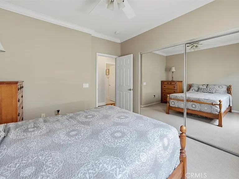 24231 Blossom Ct — Photo 37