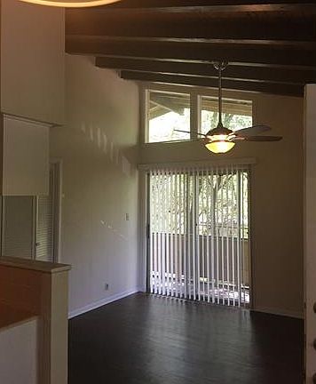 3rd image of 1511 Shoal Creek Blvd APT G