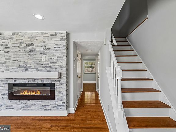 5th image of 8333 Brockham Dr