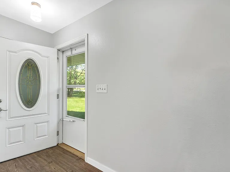 29102 Hufford Rd #B — Photo 10