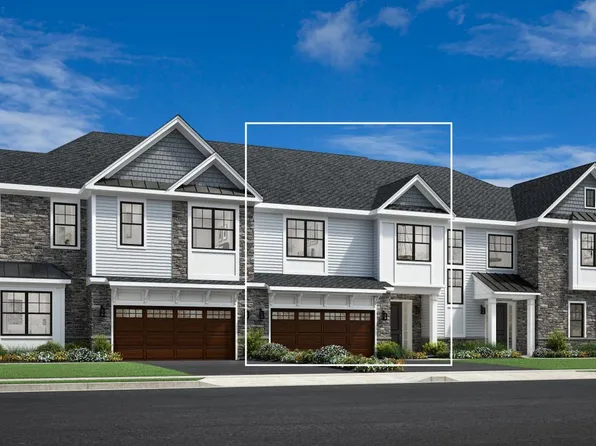 87 Woodmont Cir, Westwood, NJ 07675