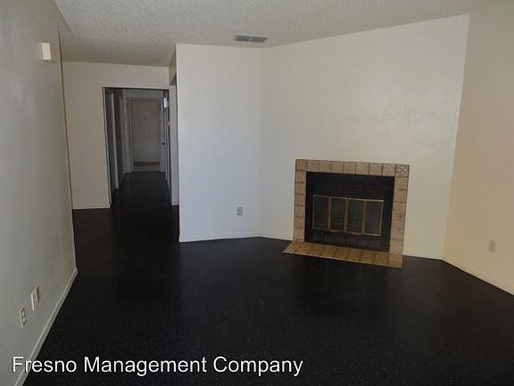 3rd image of 5218 E Lowe Ave APT 103