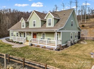 134 Willow Stone Way, Hendersonville, NC 28792