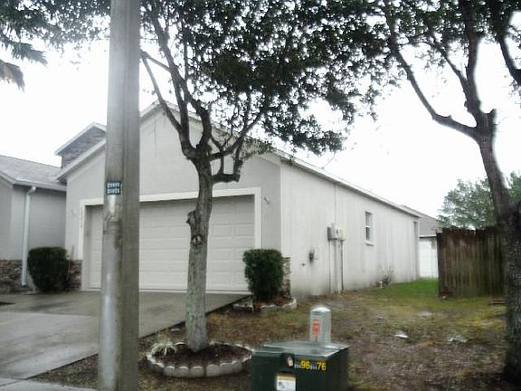 3rd image of 13216 Beechberry Dr