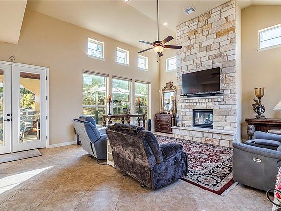 4th image of 307 Duffy Ln