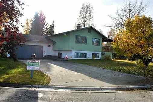 1st image of 1631 Madison Dr