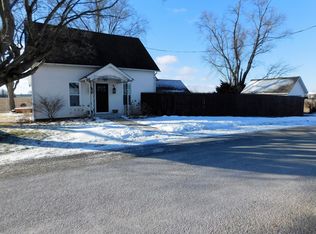 4893 Burnett Perrill Rd NW, Washington Court House, OH 43160