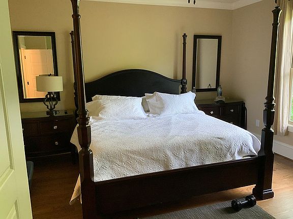 4th image of 84 Live Oak Point