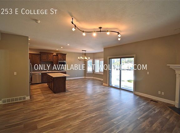 5th image of 1253 E College St