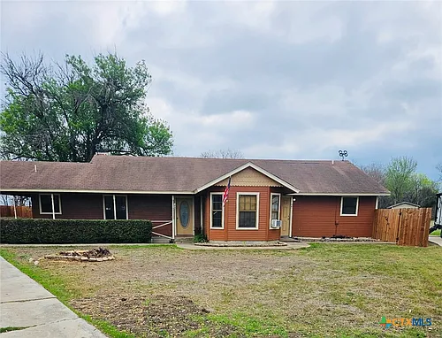 104 Plains Dr Photo 1