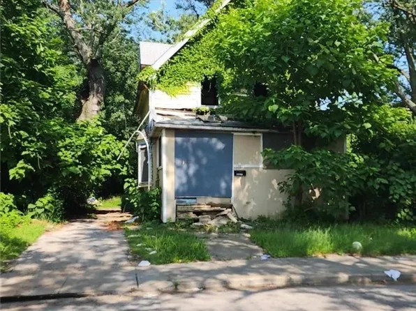 1321 E 124th St, Cleveland, OH 44106