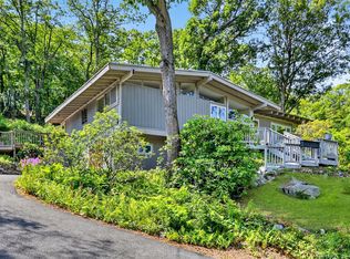 165 Fawn Hill Rd, Tuxedo Park, NY 10987