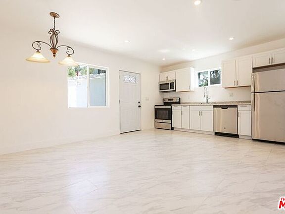 2nd image of 5307 1/2 Don Pio Dr