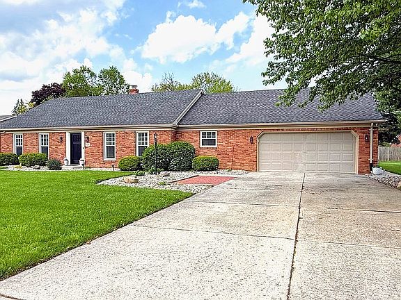 2nd image of 1524 Marcelle Ave