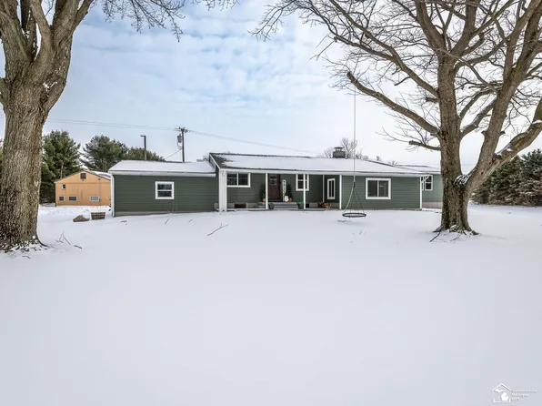 6901 Summerfield Rd, Petersburg, MI 49270