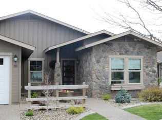 705 Merwin Ct, Zillah, WA 98953