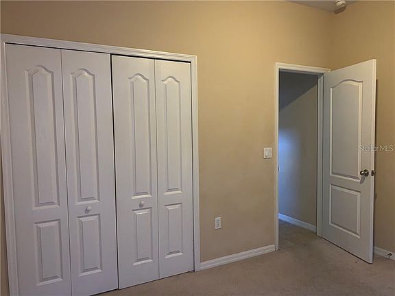 4th image of 631 Woods Landing Dr
