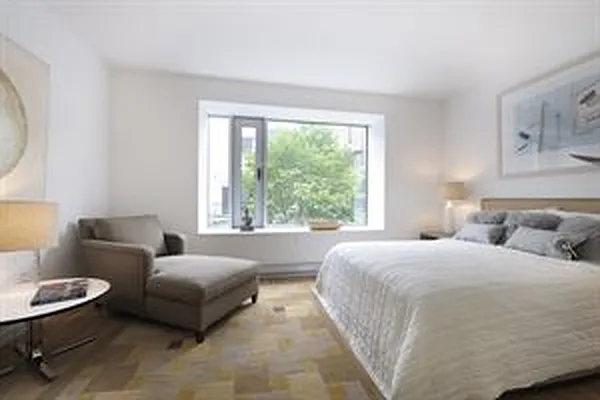 Sold by Douglas Elliman | media 12