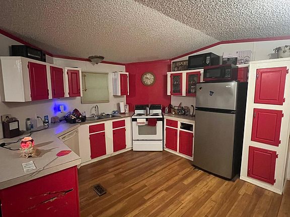4th image of 9512 Redfish Dr
