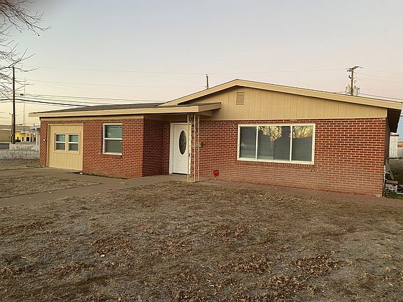 2nd image of 2112 N Sam Houston Ave