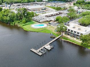 210 Pelham Rd Unit 201B, Fort Walton Beach, FL 32547