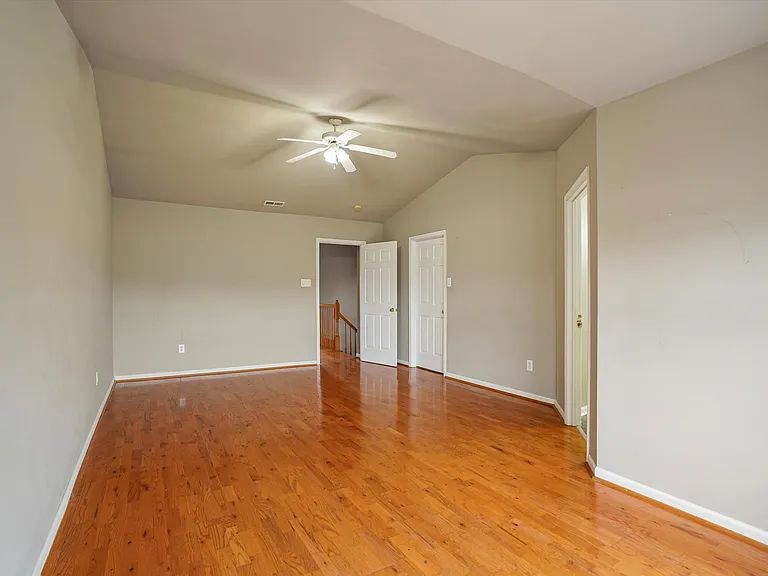 405 Joshua Ct — Photo 20