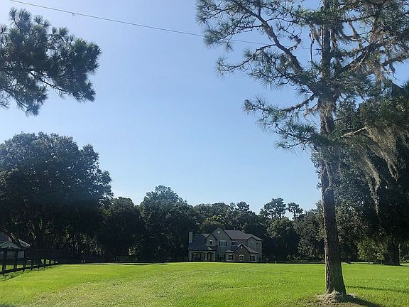 2nd image of 29305 Indian Pond Ct