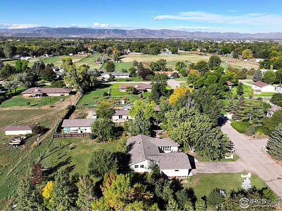2nd image of 3421 Surrey Ln