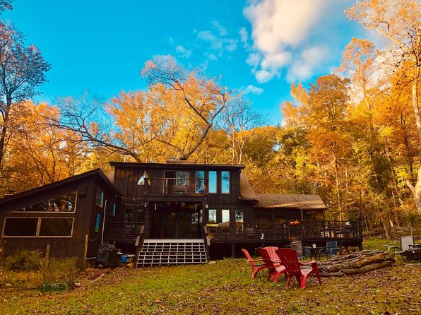 (undisclosed Address)