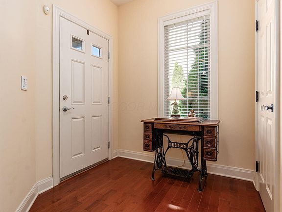 5th image of 1014 Arcadia Blvd