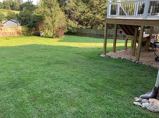 513 Marian Pl, Staunton, VA 24401