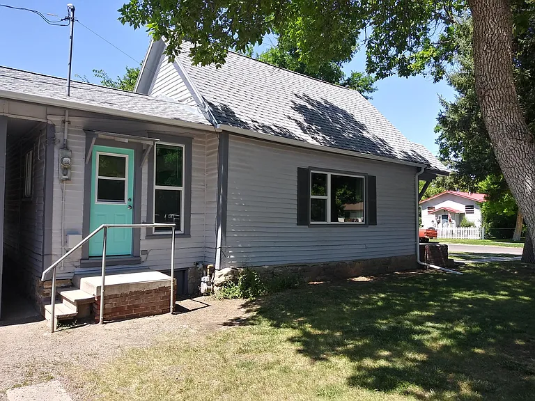 726 6th Ave S — Photo 15
