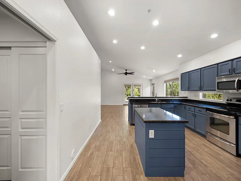 10290 E Mallow Cir — Photo 6