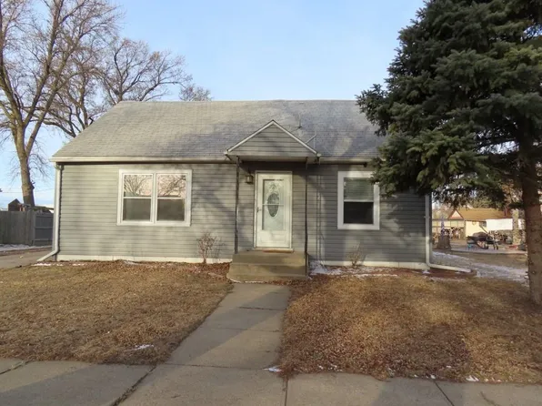 216 S King St, Plainview, NE 68769