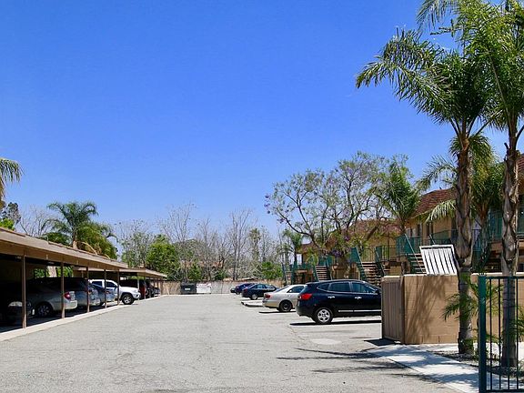 2nd image of 9125 Pepper Ave