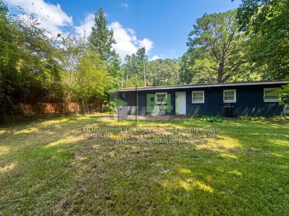 255 Robert E Lee Dr