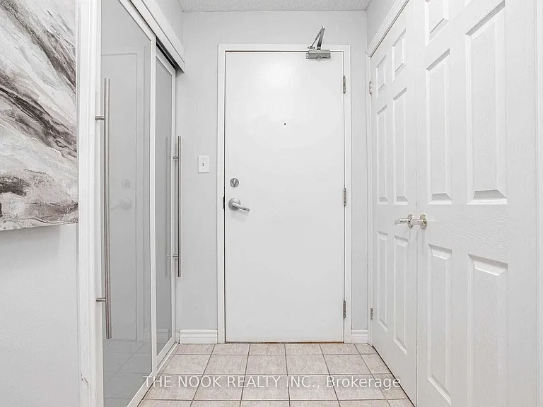90 Aspen Springs Dr #109 — Photo 9