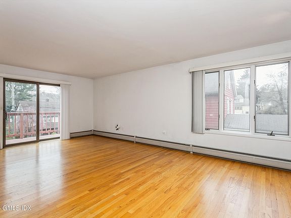 4th image of 81 Pemberwick Rd #A