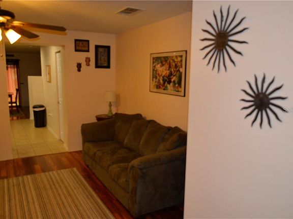 4th image of 5112 Staniard Dr