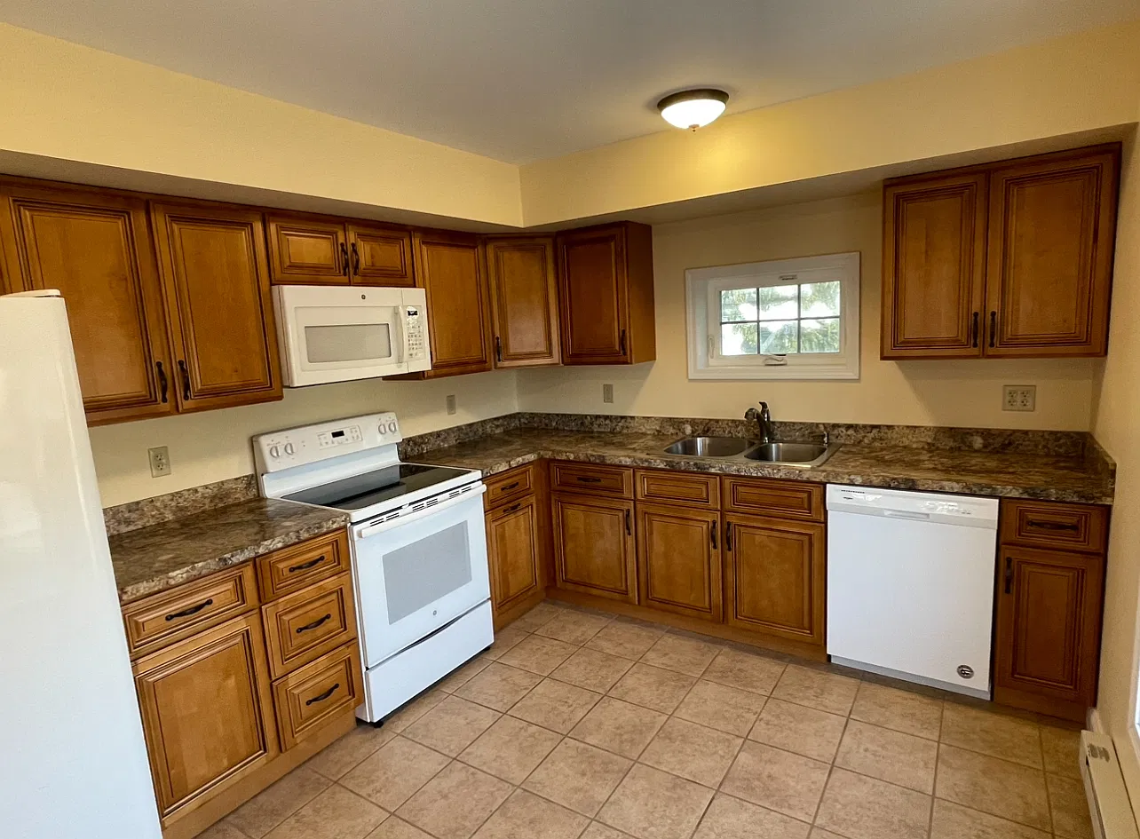 Westlake Village - F-3 — Photo 4