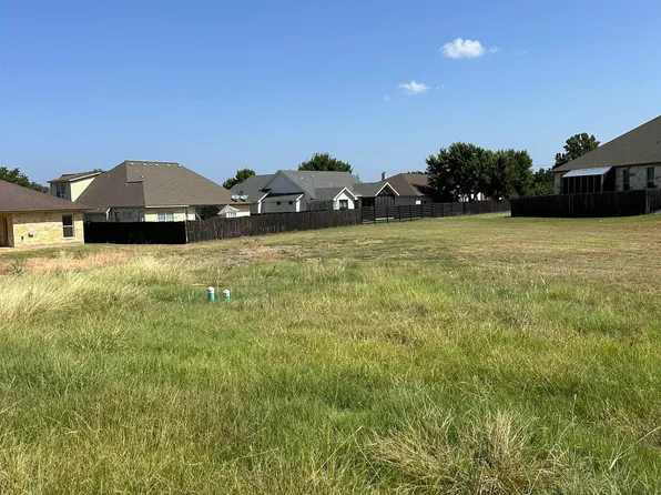 Lot 738-R Hogan Pl, Meadowlakes, TX 78654