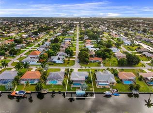 1502 SE 11th Pl, Cape Coral, FL 33990